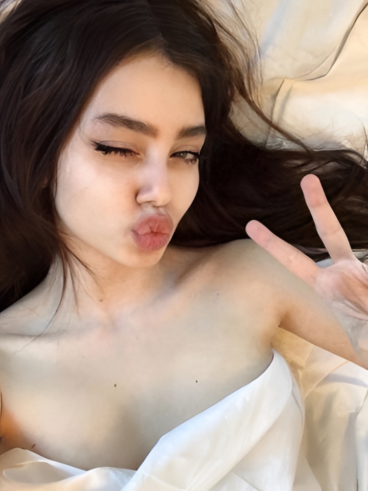 Ядвига привлекательная девушка из Новочеркасска цена от 2000 руб