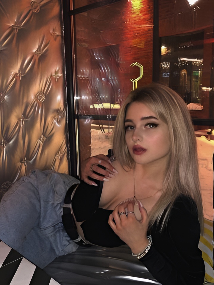 Индивидуалка Веста, доступна для личного знакомства от 2500 руб